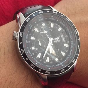 Aviator black watch model AVW7770G78